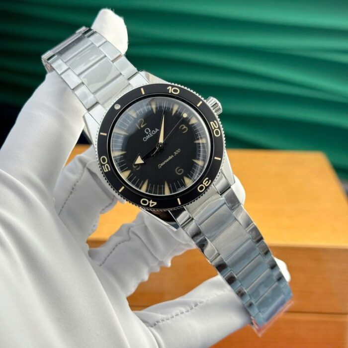 Dong-Ho-Omega-Seamaster-300-Heritage-Replica-1-1-Mat-Den-Day-Kim-Loai-Xuong-VS-41mm-1-768x768 Dong Ho Omega Seamaster 300 Heritage Replica 1 1 Mat Den Day Kim Loai Xuong VS 41mm 1 768x768 1