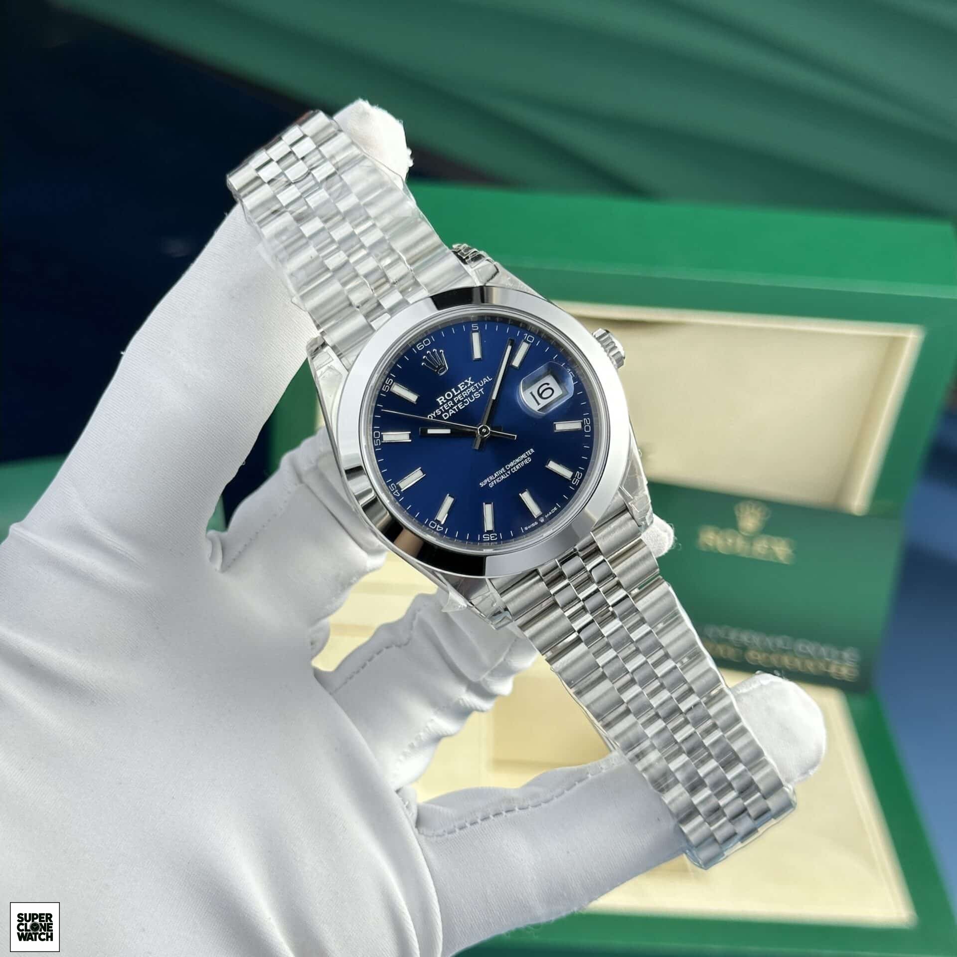 Rolex Datejust 126300 Blue Dial Smooth Bezel Jubilee 3