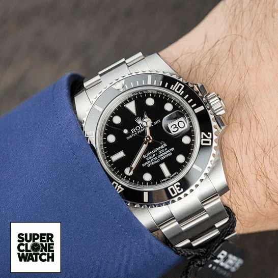 rolex submariner ceramic bezel black dial 116610ln hand man unitedluxury 1