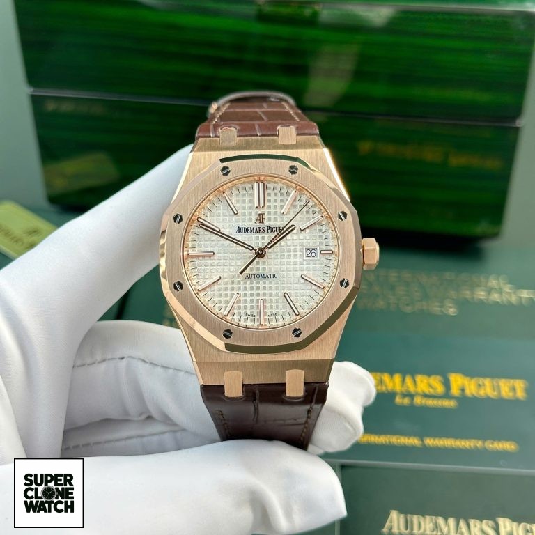 Dong Ho Audemars Piguet Royal Oak 15400 Fake 11 Ma Vang Hong Mat Trang Xuong IP 41mm 2 768x768 1