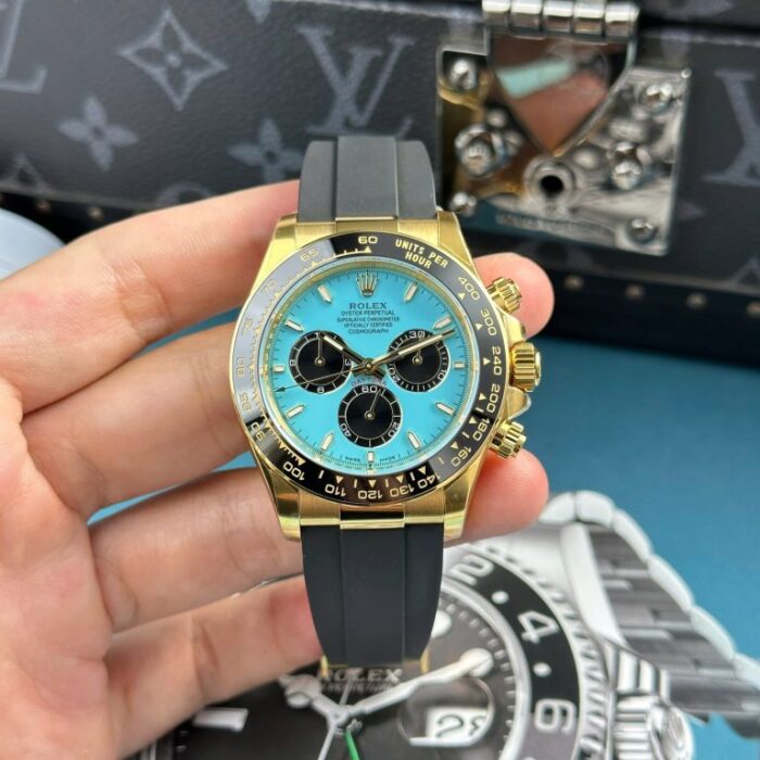 Dong-Ho-Rolex-Cosmograph-Daytona-126518LN-Replica-11-Mat-Xanh-Ngoc-Lam-Xuong-THB-40mm-8-768x768 Dong Ho Rolex Cosmograph Daytona 126518LN Replica 11 Mat Xanh Ngoc Lam Xuong THB 40mm 8 768x768 1