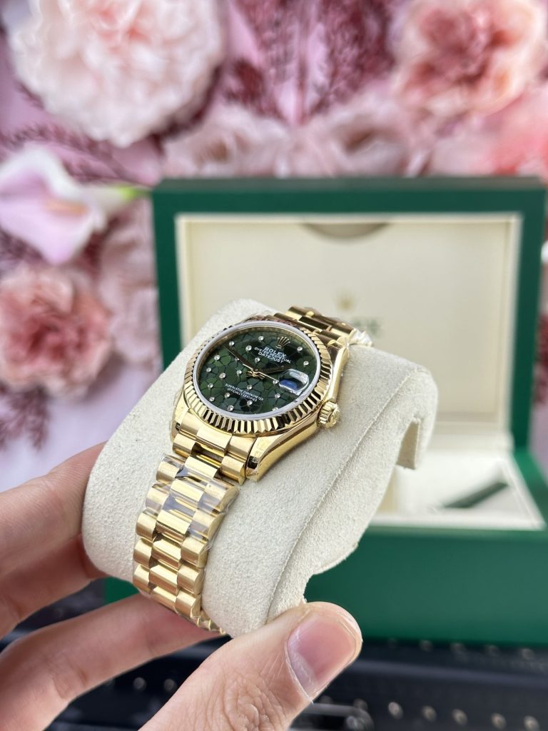 Dong Ho Rolex DateJust 278288 Replica 11 Nu Mat So Hoa Tiet Hoa Xanh Oliu 31mm 3 768x1024 1