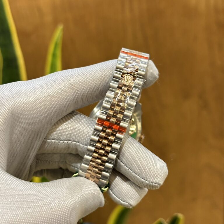 Dong Ho Rolex DateJust Nu Dinh Da Mat Chocolate Fake Cao Cap 31mm 1 768x768 1