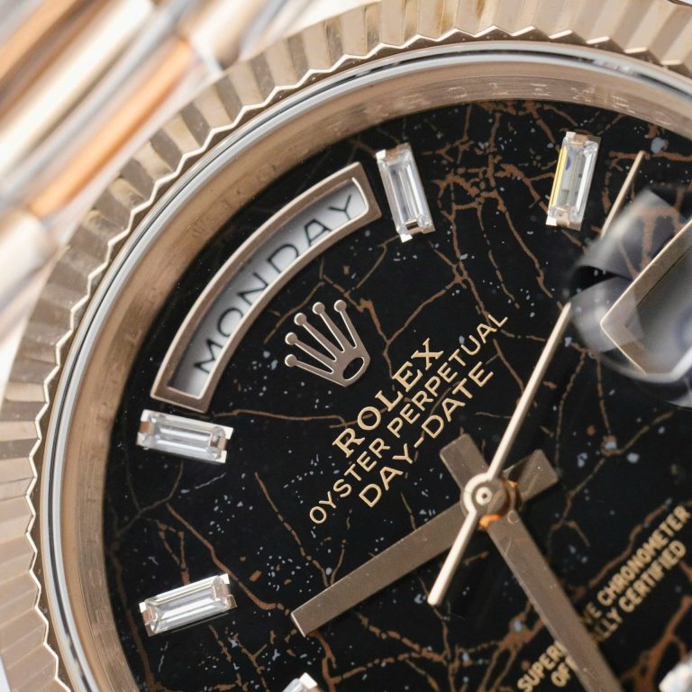 Dong Ho Rolex Day Date Mat Nham Thach Che Tac Boc Vang That Xuong QF 40mm 5 768x768 1