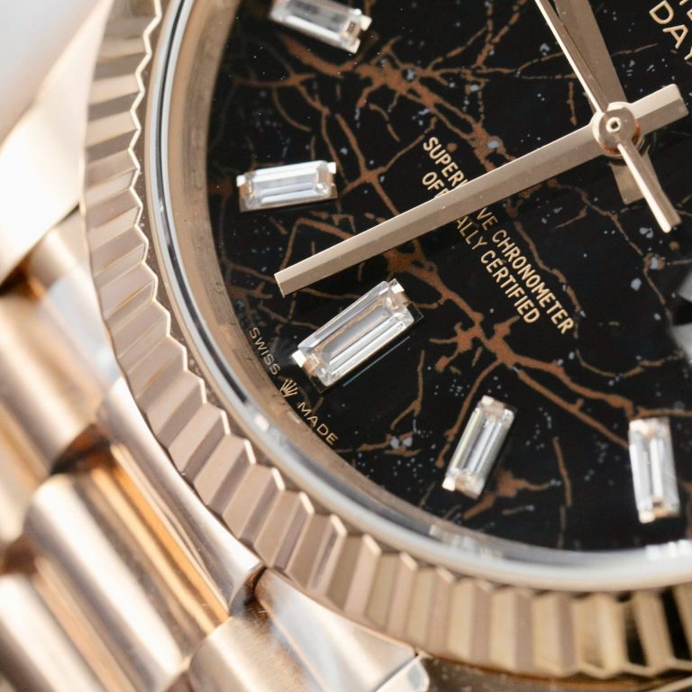 Dong Ho Rolex Day Date Mat Nham Thach Che Tac Boc Vang That Xuong QF 40mm 7 768x768 1