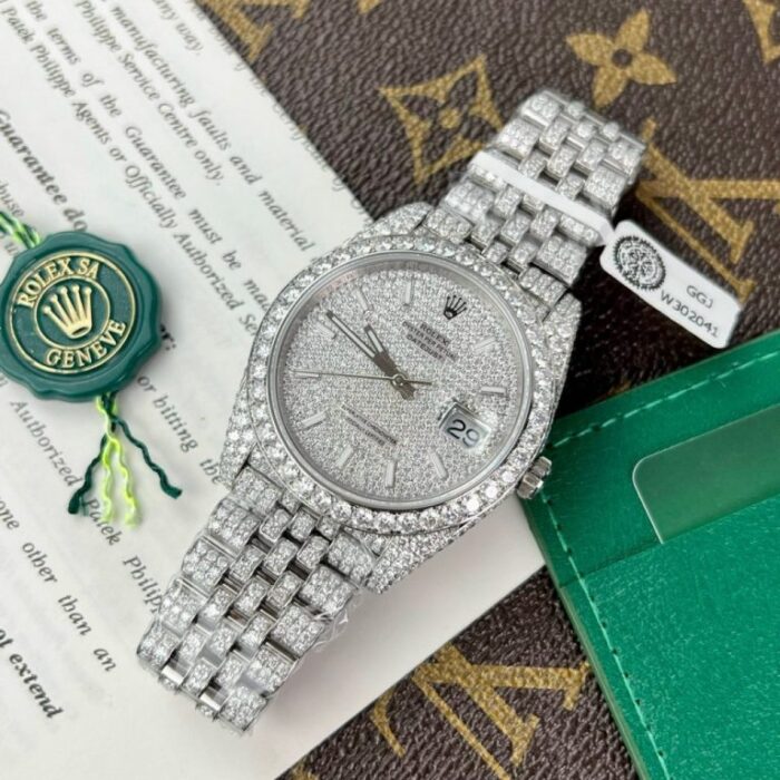 Dong-Ho-Rolex-Dinh-Full-Kim-Cuong-Moissanite-DateJust-Replica-8-768x768 Dong Ho Rolex Dinh Full Kim Cuong Moissanite DateJust Replica 8 768x768 1