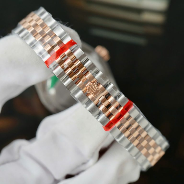 Dong Ho Rolex Lady DateJust Nu Mat Nho Mau Chocolate Replica Cao Cap 28mm 5 768x768 1