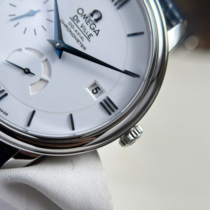 Dong Ho Omega Replica 11 De Ville Prestige Power Reserve Mat Trang Day Da 39 6 768x768 1