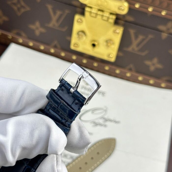 Dong Ho Omega Replica 11 De Ville Prestige Power Reserve Mat Trang Day Da 39 9 768x768 1