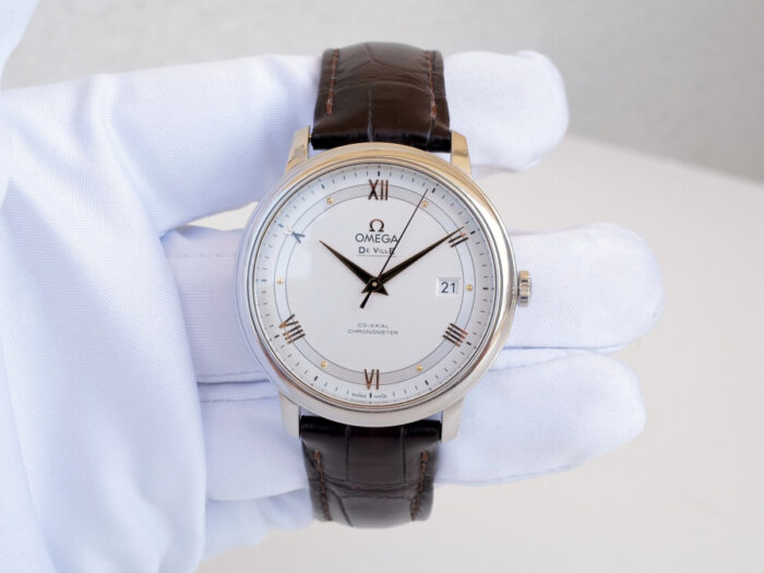 omega de ville prestige co axial chronometer 39 5 424 13 40 20 02 002 10 1200x900 1