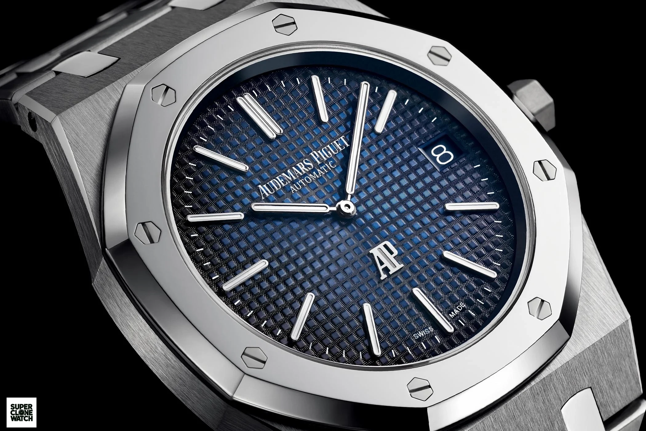 Audemars Piguet Royal Oak Jumbo Extra Thin 15202IP titanium smoked blue dial SIHH 2018 2