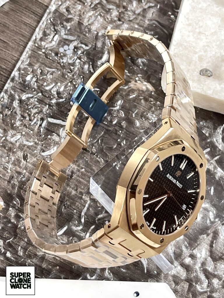 Dong Ho Audemars Piguet Royal Oak 15510OR Replica 11 Mat Den 41mm 2 768x1024 1