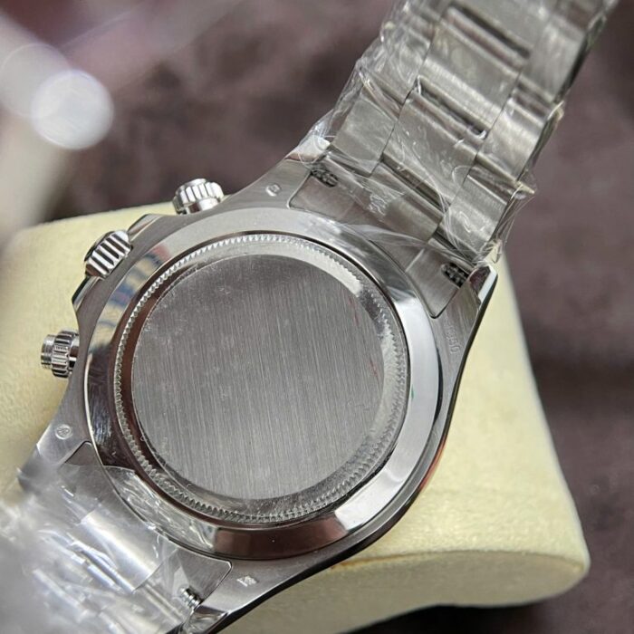 Dong Ho Rolex Daytona Che Tac Vang Trang 18K Nguyen Khoi Dinh Kim Cuong Baguette 40mm 12 768x768 1