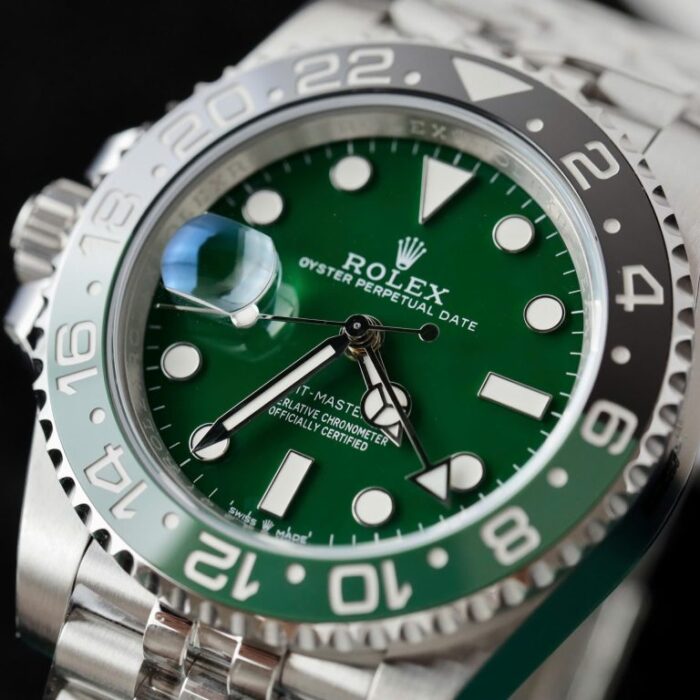 Dong Ho Rolex GMT Master II 126729VTNR Rep 11 Mat Xanh La Cay Day Jubilee 40mm 5 768x768 1