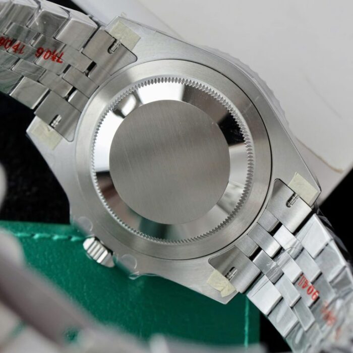 Dong Ho Rolex GMT Master II 126729VTNR Rep 11 Mat Xanh La Cay Day Jubilee 40mm 9 768x768 1