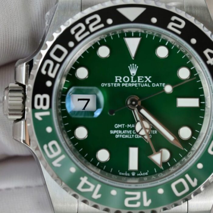 Dong Ho Rolex GMT Master II 126729VTNR Replica 11 Mat Xanh La Cay Day Oyster 40mm 7 768x768 1