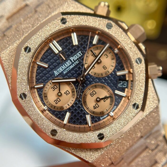 Dong Ho Audemars Piguet Replica 11 Royal Oak Chronograph Frosted Gold 26240 Mat Xanh Blue Xuong APS 41mm 4 768x768 1