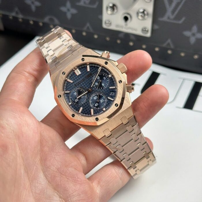 Dong Ho Audemars Piguet Royal Oak 26240 Replica 11 Mau Vang Hong Mat Xanh Blue APS 41mm 1 768x768 1