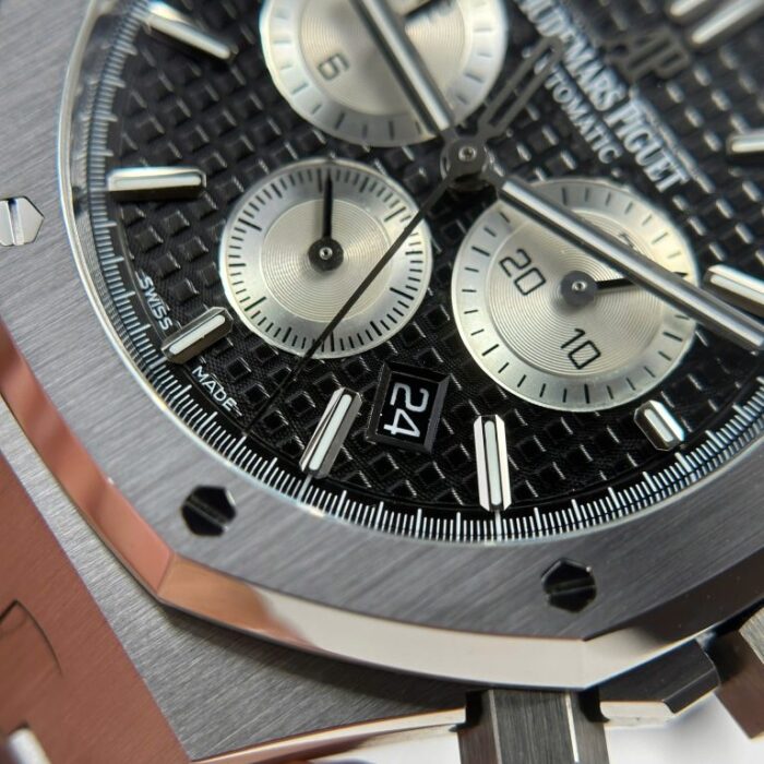 Dong Ho Audemars Piguet Royal Oak 26331 Chronograph Replica 11 Mat Den 41mm 1 768x768 1