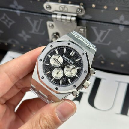 Dong Ho Audemars Piguet Royal Oak 26331 Chronograph Replica 11 Mat Den 41mm 15 768x768 1